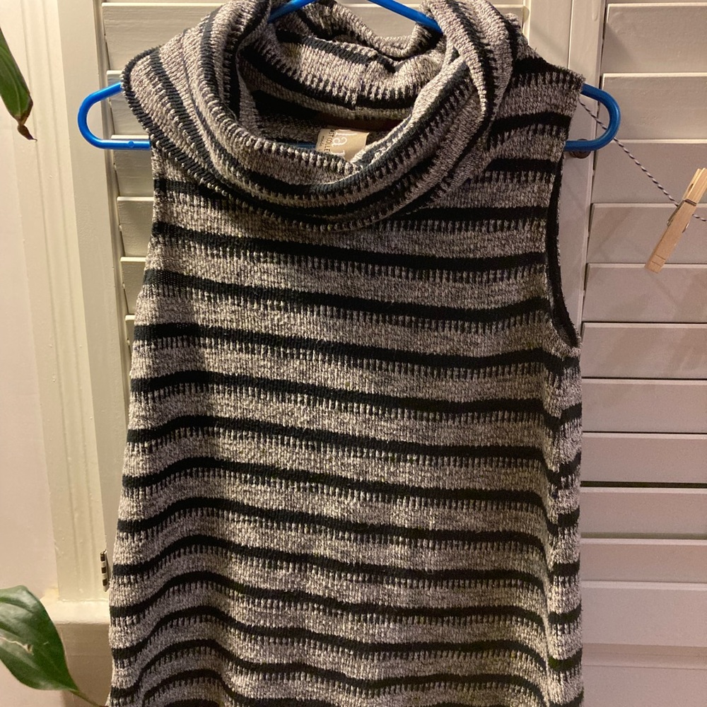 Dolan Left Of Center Striped Cowl Neck Sleeveless Sweater Size Small
